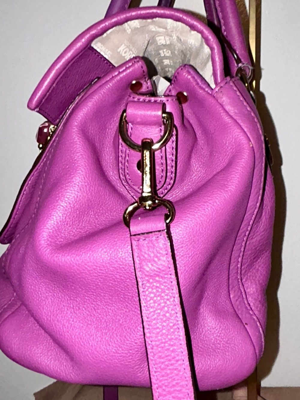 Michael Kors -Large Vibrant Purple Pebbled Leather Margo Satchel- EUC - Picture 4 of 12